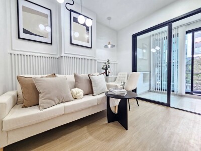 ลิปป์ รามคำแหง 43/1 / ชั้น 3 ขนาดห้อง 27 ตรม.-1