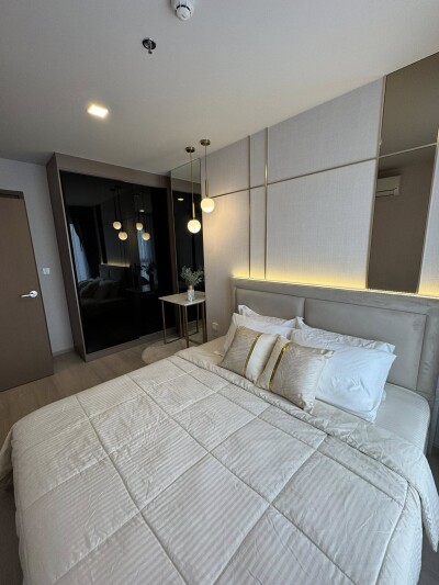 ไลฟ์ พหล -  ลาดพร้าว / ห้องชั้น 24 ขนาด 35 ตรม