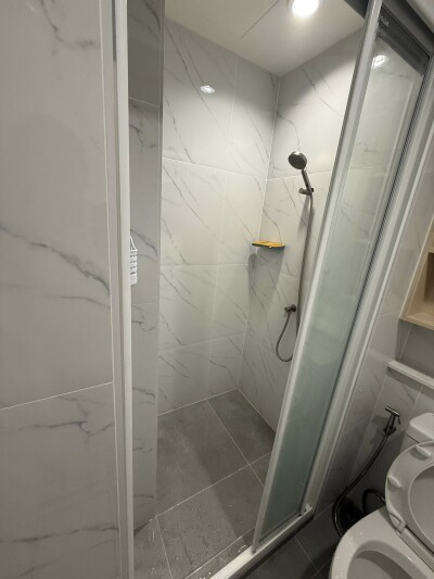 เพลิน เพลิน คอนโดมิเนียม ติวานนท์ - วงศ์สว่าง / ทิศเหนือ ชั้น 5  เลขห้อง 509-12