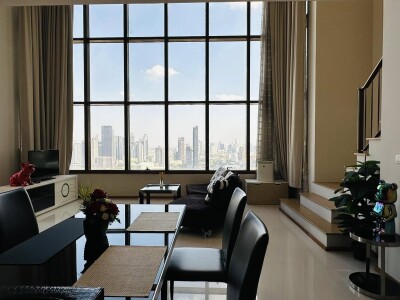 ดิ เอ็มโพริโอ เพลส / Duplex 2 ห้องนอน 126 ตรม.