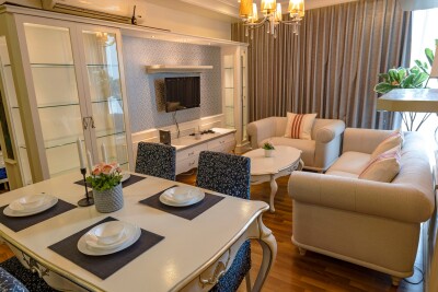 เลอ ลักซ์ คอนโดมิเนียม /  พื้นที่ 78.16 ตร.ม.  ชั้น 9 ห้องหัวมุมไม่พลุกพล่าน