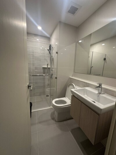 ไลฟ์ พระราม 4 - อโศก / 32 ตรม. ชั้น 15