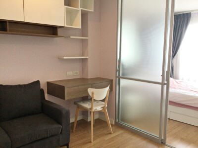 ลุมพินี พาร์ค ปิ่นเกล้า / อาคาร B ชั้น 27 ขนาด 28 ตร.ม.