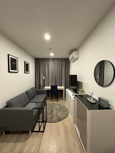 ไลฟ์ พระราม 4 - อโศก / 32 ตรม. ชั้น 15