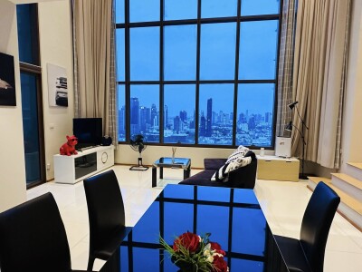 ดิ เอ็มโพริโอ เพลส / 🌸Duplex 2 ห้องนอน 2 ห้องน้ำ 1 ห้องเก็บของ ตกแต่งครบ