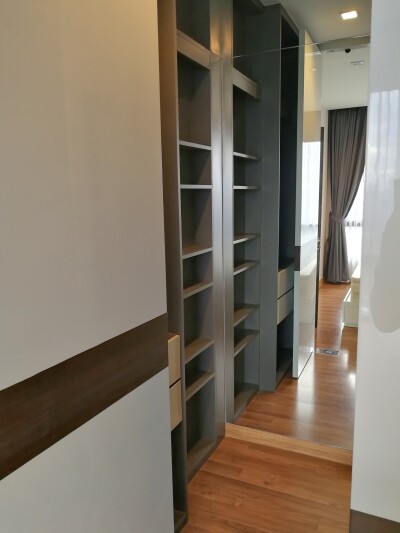 ไอวี่ แอมพิโอ / ขนาด 44 ตร.ม ชั้น 9 วิวถนนรัชดา