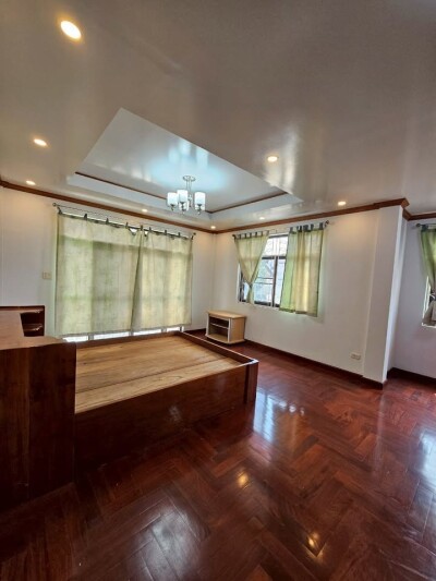 บ้านเดี่ยวลาดพร้าว 93 / บ้าน 3 ชั้น ขนาดพื้นที่ 111 ตรว. พื้นที่ใช้สอย 800 ตรม