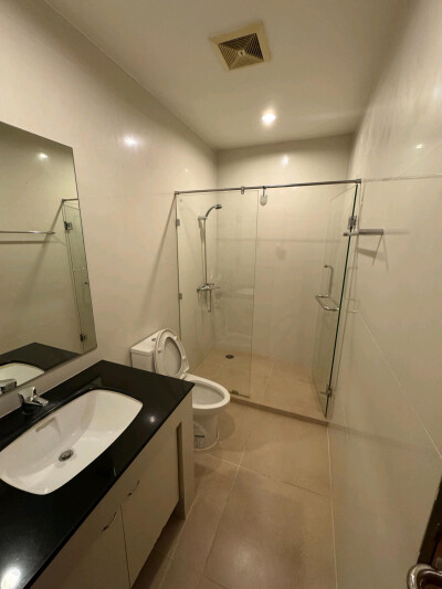 เดอะ เวลลิงตัน คอนโด / The Wellington Condominium