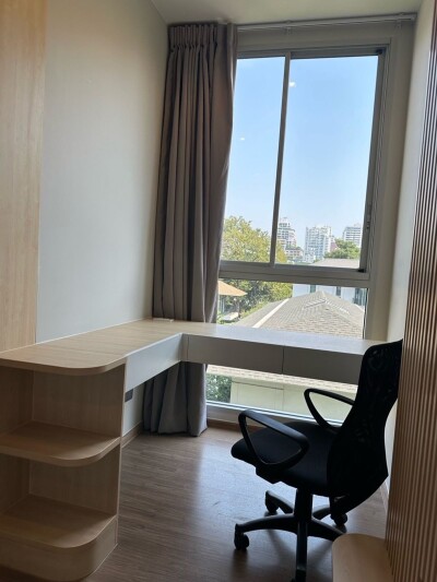 คิว ประสานมิตร / Q Prasarnmit-5