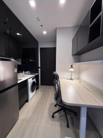 โนเบิล อราวน์ อารีย์ / Noble Around Ari-8