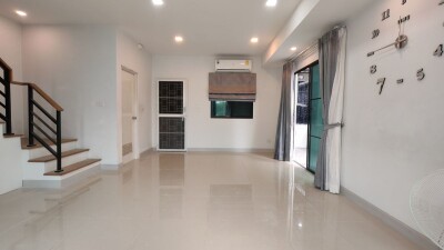 อัพเดทล่าสุด 27/9/2568 :  พลีโน่ พหลโยธิน - รังสิต / Pleno Phaholyothin - Rangsit-3