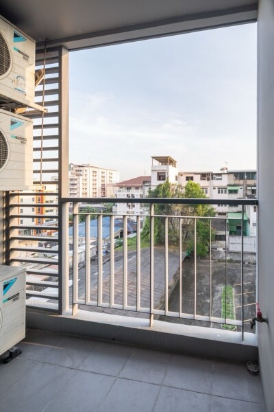 ไนท์บริดจ์ สกายซิตี้ สะพานใหม่ / Knightsbridge Skycity Saphanmai