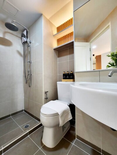 ลุมพินี คอนโดทาวน์ รามอินทรา - นวมินทร์ / - ห้องขนาด : 23.19 ตร.ม. (ชั้น 2 ตึก D)