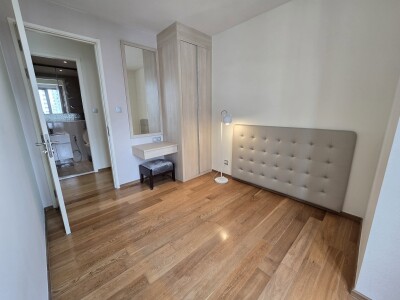 เอช คอนโด สุขุมวิท 43 / 📐 ขนาด 70 ตร.ม. | 🛏 2 ห้องนอน | 🛁 2 ห้องน้ำ | ชั้น 10