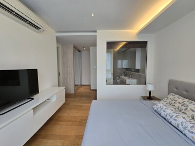 เอช คอนโด สุขุมวิท 43 / 📐 ขนาด 70 ตร.ม. | 🛏 2 ห้องนอน | 🛁 2 ห้องน้ำ | ชั้น 10