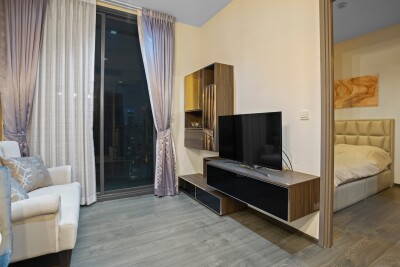 เอดจ์ บาย แสนสิริ สุขุมวิท 23 / 1 ห้องนอน 1 ห้องน้ำ  ขนาด 32 ตร.ม.  ชั้น 28 วิวสวย