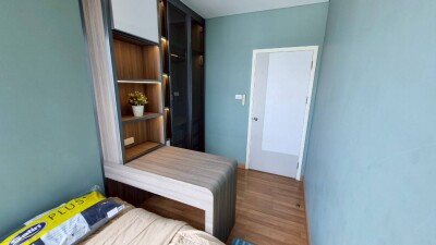 ลุมพินี เพลส รัชดา - สาธุ / 3 ห้องนอน  2 ห้องน้ำ  ขนาด 60 ตร.ม. (หายากมากสำหรับขนาดนี้)  ชั้น 28 ห้องมุม มีระเบียง 2 ด้า-14