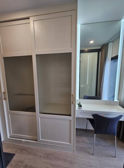 ไลฟ์ พระราม 4 - อโศก / 📍 ยูนิต 2599/128 | ชั้น 11 🛏 1 ห้องนอน | 1 ห้องน้ำ 📐 ขนาด 29 ตร.ม.-18