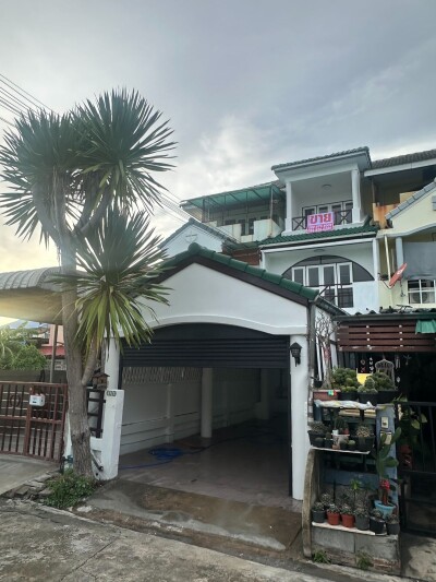 ทาวเฮ้าส์ 3 ชั้น พร้อมอยู่ พุทธมณฑลสาย 5