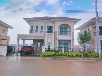 บ้านลลิล เดอะ เพรสทีจ วงแหวนฯ-ลำลูกกา คลอง 6 / 💰3 ห้องนอน 3 ห้องน้ำ 2 ที่จอดรถ