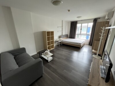 ดีคอนโด แคมปัส รีสอร์ท บางนา / ตึก A | ชั้น 8 | วิวสวนร่มรื่น 🌳 📏 ขนาด 30 ตร.ม. 1 ห้องนอน | 1 ห้องน้ำ | 1 ห้องครัว