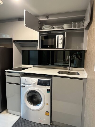 ไนท์บริดจ์ สเปซ พระราม 9 / 🛏 2 ห้องนอน | 1 ห้องน้ำ 📐 ขนาด 44 ตร.ม. | ชั้น 16 |