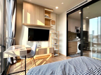 โนเบิล อราวน์ สุขุมวิท 33 / 19A3 ชั้น19 1 Bedroom Size 27Sqm