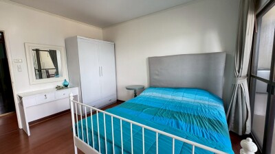 ศรีวรา แมนชั่น 1 / 🛏 3 ห้องนอน | 2 ห้องน้ำ | 1 ห้องครัว 📐 พื้นที่ใช้สอยกว้างขวาง 160 ตร.ม.