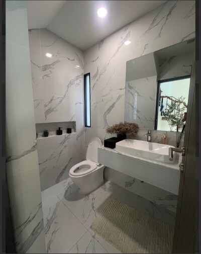 โครงการ The Master เอกมัย-สุคนธสวัสดิ์ / พื้นที่ใช้สอย: 409.25 ตร.ม.  3 ห้องนอน | 4 ห้องน้ำ (มีอ่างอาบน้ำ)