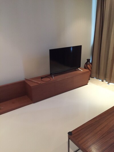 ดิ เอ็มไพร์ เพลส สาทร