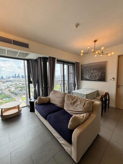 ไซมิส ราชครู / 🛏 2 ห้องนอน | 🚿 2 ห้องน้ำ | ขนาด 62 ตร.ม.