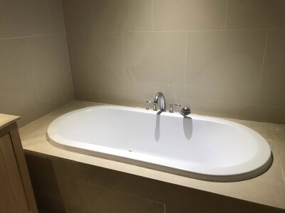 ดิ เอ็มไพร์ เพลส สาทร