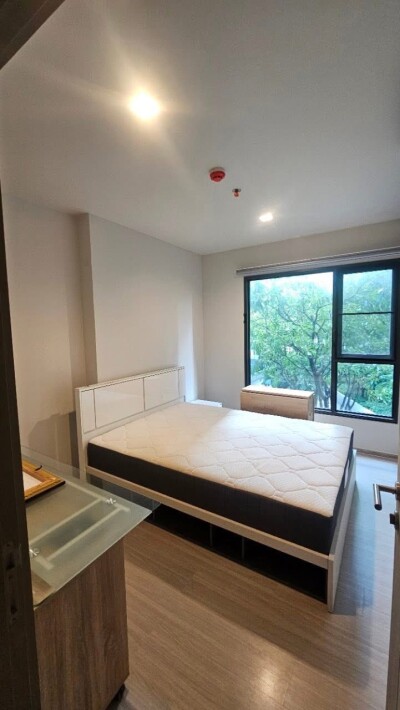 ไลฟ์ อโศก - พระราม 9 / Life Asoke - Rama 9