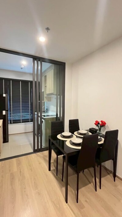 อัพเดตล่าสุด  18/7/2568 :  ไลฟ์ พระราม 4 - อโศก / ขนาด: 32 ตร.ม.  แบบ: 1 ห้องนอน / 1 ห้องน้ำ