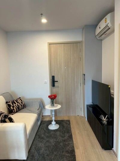 อัพเดตล่าสุด  18/7/2568 :  ไลฟ์ พระราม 4 - อโศก / ขนาด: 32 ตร.ม.  แบบ: 1 ห้องนอน / 1 ห้องน้ำ