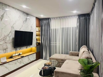 เซนโทร พระราม 9 - กรุงเทพกรีฑา / - บ้านเดี่ยว 2 ชั้น 60.4 ตรว. 210 ตรม.