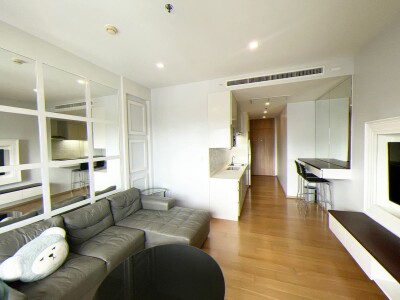 โนเบิล รีเวนต์ / • 1 ห้องนอน | 1 ห้องน้ำ • ขนาด 52 ตร.ม.-1