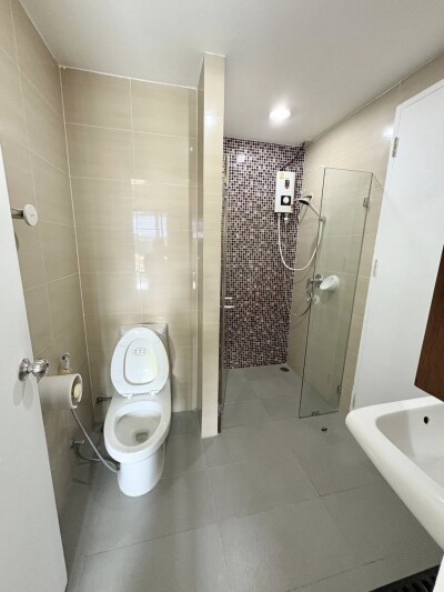 เซ้นส์ สุขุมวิท 68 / 🔹 ขนาด 43 ตร.ม. | ชั้น 2 🔹 1 ห้องนอน 1 ห้องน้ำ