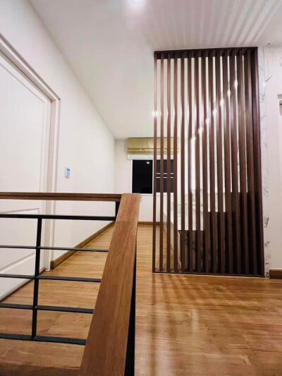 เซนโทร พระราม 9 - กรุงเทพกรีฑา / - บ้านเดี่ยว 2 ชั้น 60.4 ตรว. 210 ตรม.