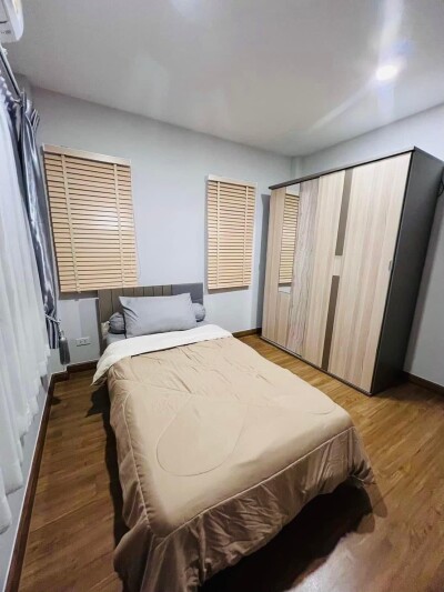 เซนโทร พระราม 9 - กรุงเทพกรีฑา / - บ้านเดี่ยว 2 ชั้น 60.4 ตรว. 210 ตรม.