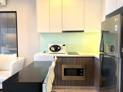 เออร์บาโน่ แอบโซลูท สาทร - ตากสิน / 🏙 ชั้น 24 | ทิศเหนือ | ห้องขนาด 38 ตร.ม.