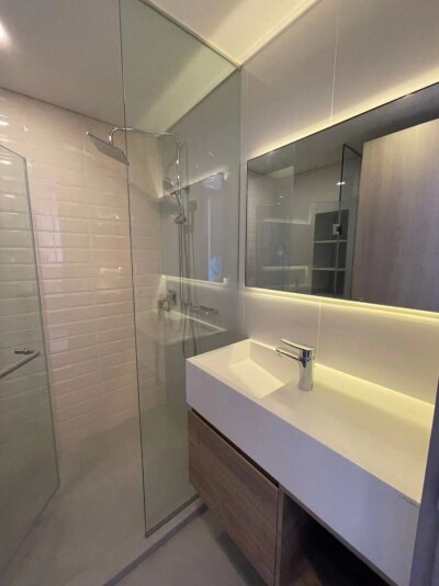 ไซมิส สุขุมวิท 87 / • ขนาด 29.33 ตร.ม. | ชั้น 18