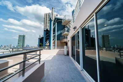 วอเตอร์มาร์ค เจ้าพระยา ริเวอร์ / ยูนิต Triplex ชั้น 26, 27, 28  3 ห้องนอน 3 ห้องน้ำ-26