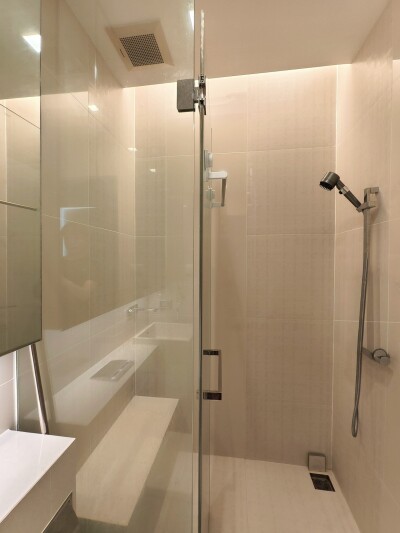 อัพเดทล่าสุด 21/7/2568 : เดอะ เซนต์ เรสสิเด้นเซส / 📐 ขนาด 55 ตร.ม. | ห้องมุม อาคาร B ชั้น 38-17