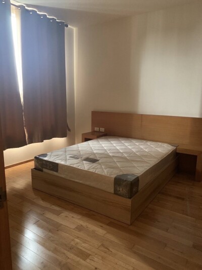 ดิ เอ็มไพร์ เพลส สาทร / – พื้นที่ 65 ตร.ม. – ชั้น 31-2