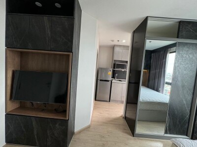 ไอดีโอ สาทร - ท่าพระ / 1 ห้องนอน ขนาด 22 ตรม. วิวสวย ชั้น 29 ห้องตกแต่งครบ เครื่องใช้ไฟฟ้าครบ