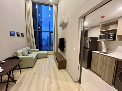 อัพเดทล่าสุด 2/8/2568 : ไลฟ์ พระราม 4 - อโศก / 📐 ขนาด 40 ตร.ม. | 1 ห้องนอน 1 ห้องน้ำ