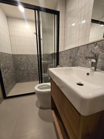 เดอะ ไลน์ ไวบ์ / The Line Vibe