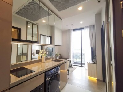 เดอะ เครสท์ พาร์ค เรสซิเดนซ์ / The Crest Park Residences
