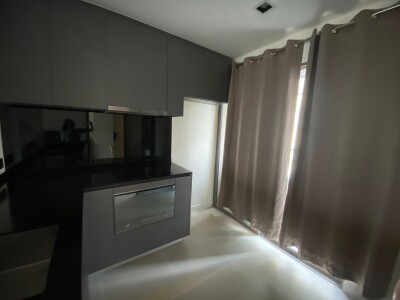 เดอะ รูม เจริญกรุง 30 / The Room Charoenkrung 30